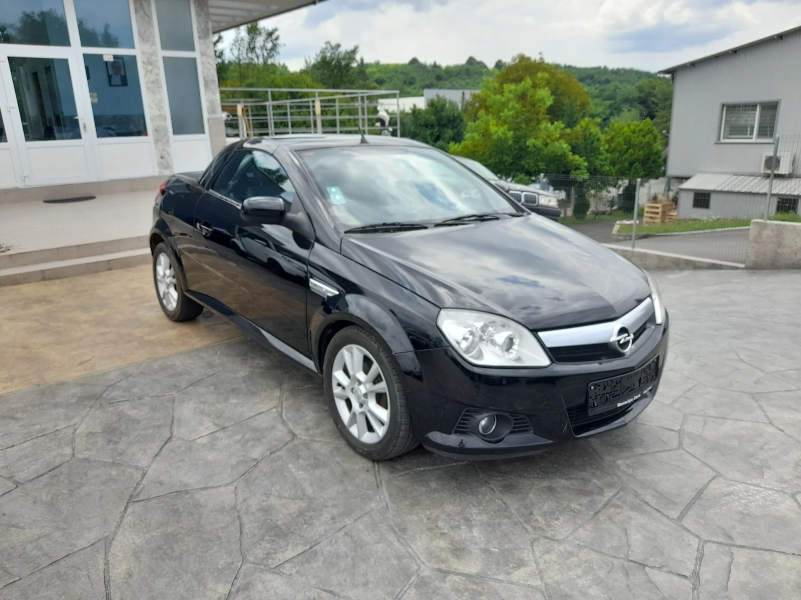 Opel Tigra 1.8 i - изображение 2