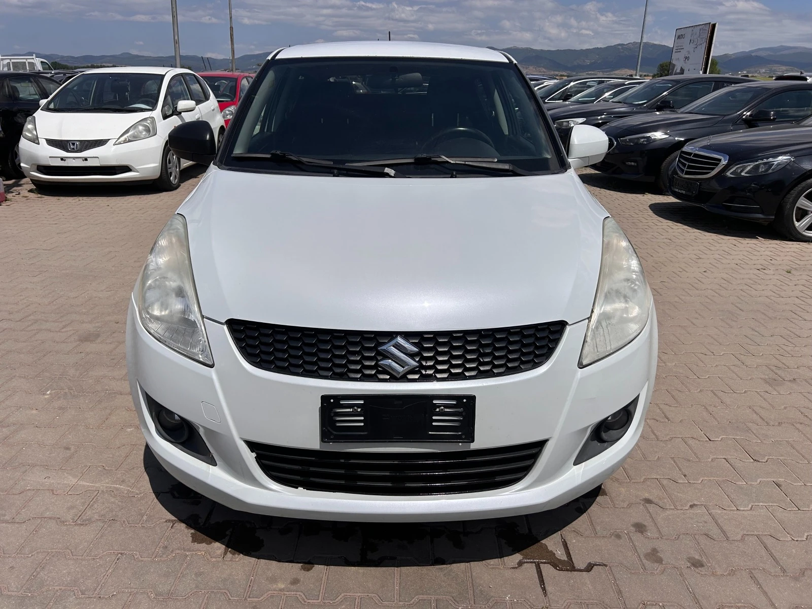 Suzuki Swift 1.2i 4X4 EURO 5 ЛИЗИНГ - изображение 3