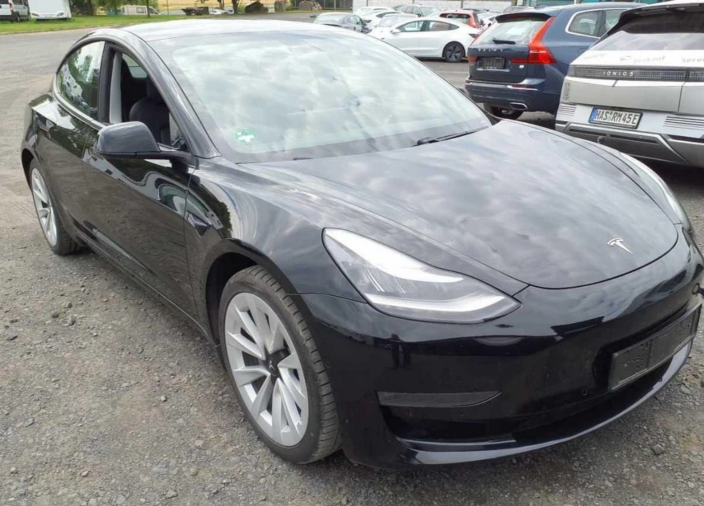 Tesla Model 3 ���� ������ 4�4 ���������� | Mobile.bg � ����������� 1