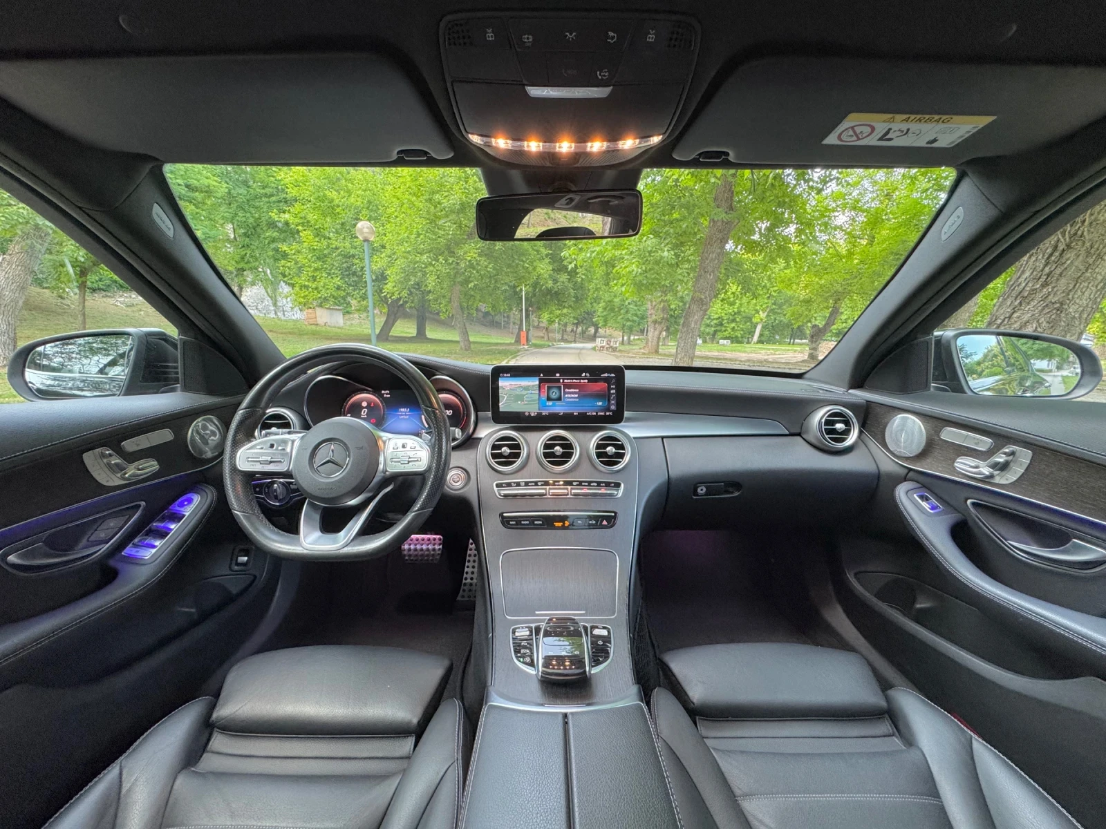 Mercedes-Benz C 220 4MATIC* 4X4* AMG LINE* PANORAMA* DIGITAL* BURMESTE - изображение 8