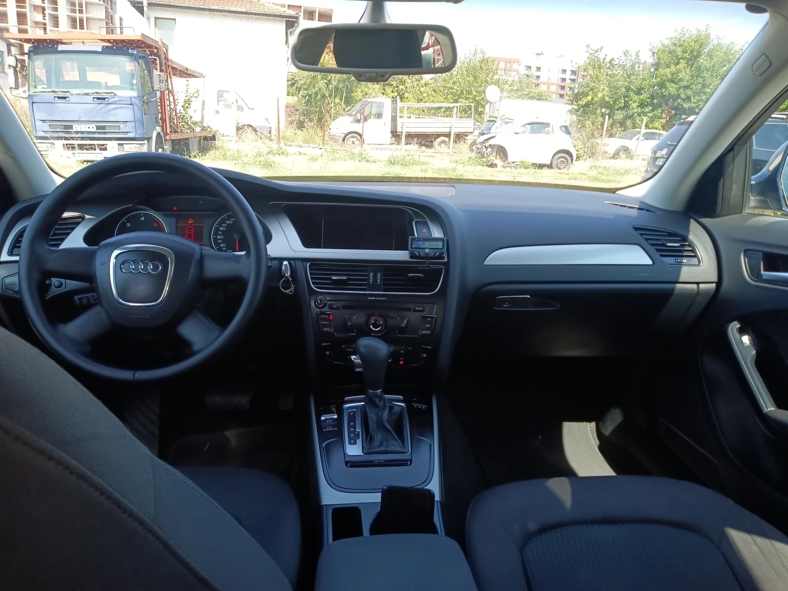 Audi A4 2.0DIESEL-COMMONRAIL-AUTOMATIC-AUSTRIA-КЛИМАТРОНИК | Mobile.bg — изображение 12
