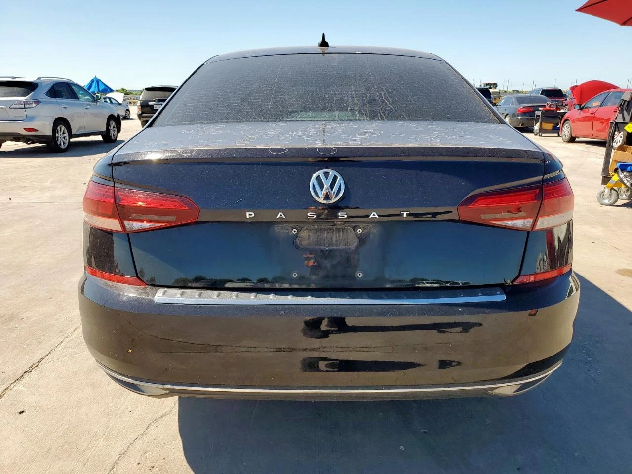 VW Passat 2.0T SE  - изображение 6