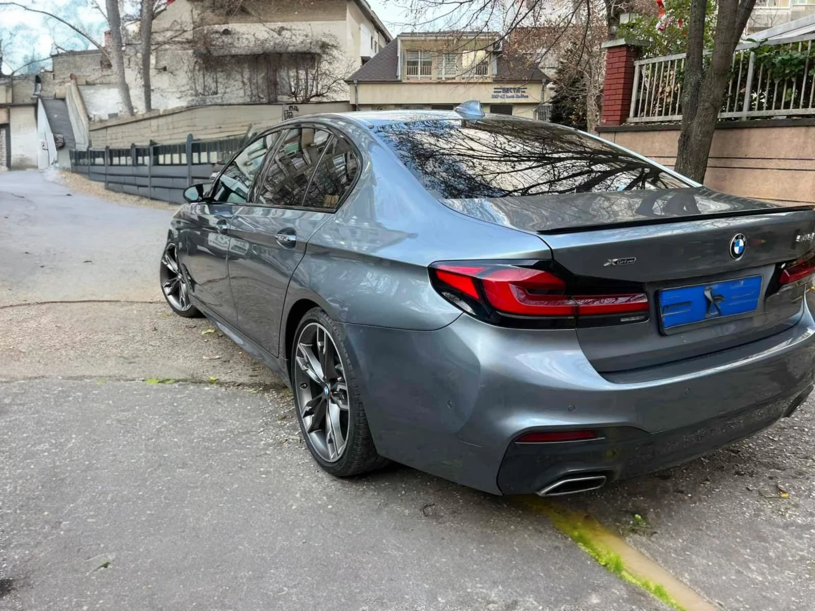 BMW 540 ixDriveM-sport-package* stock* Топ състояние110000 - изображение 2