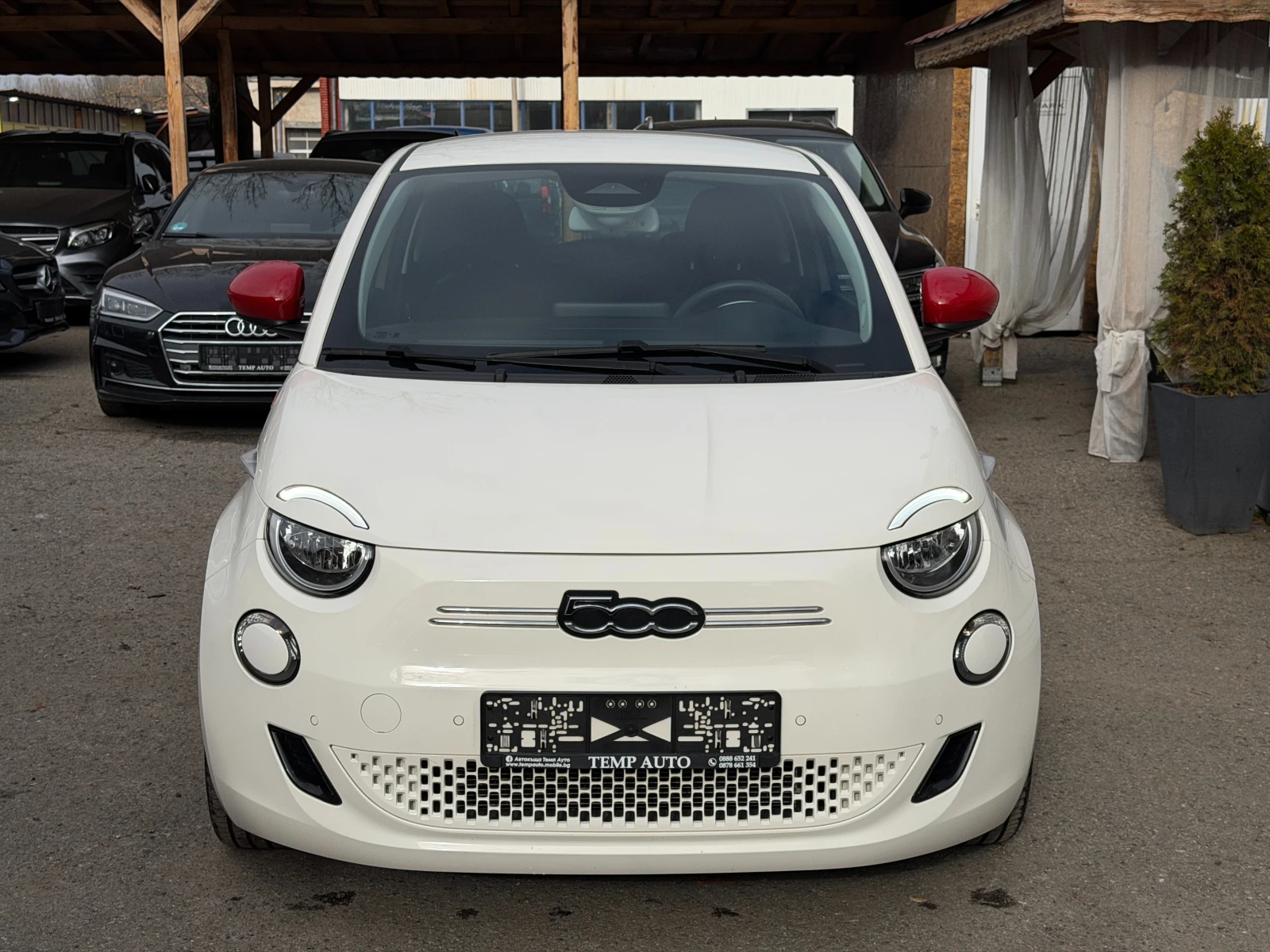 Fiat 500e 87kW Icon-118к.с* ПЪЛНА ИСТОРИЯ С ВАЛИДНА ГАРАНЦИЯ - изображение 2