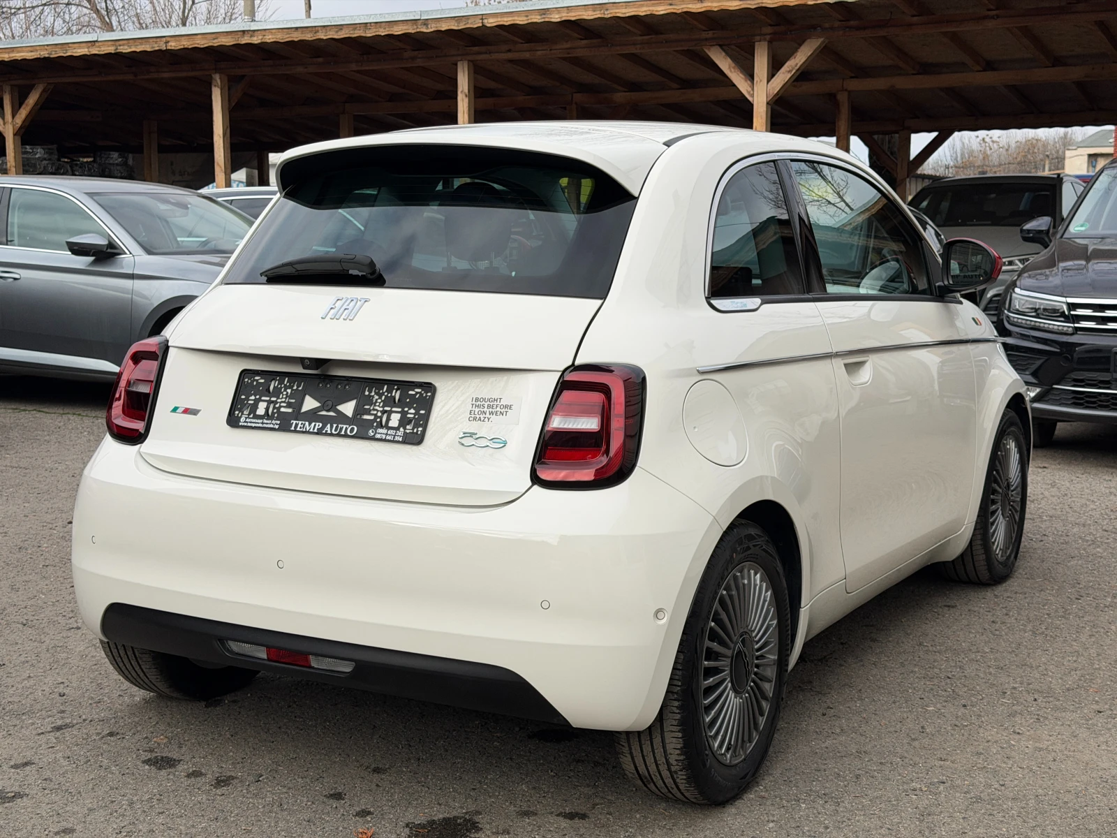 Fiat 500e 87kW Icon-118к.с* ПЪЛНА ИСТОРИЯ С ВАЛИДНА ГАРАНЦИЯ - изображение 4