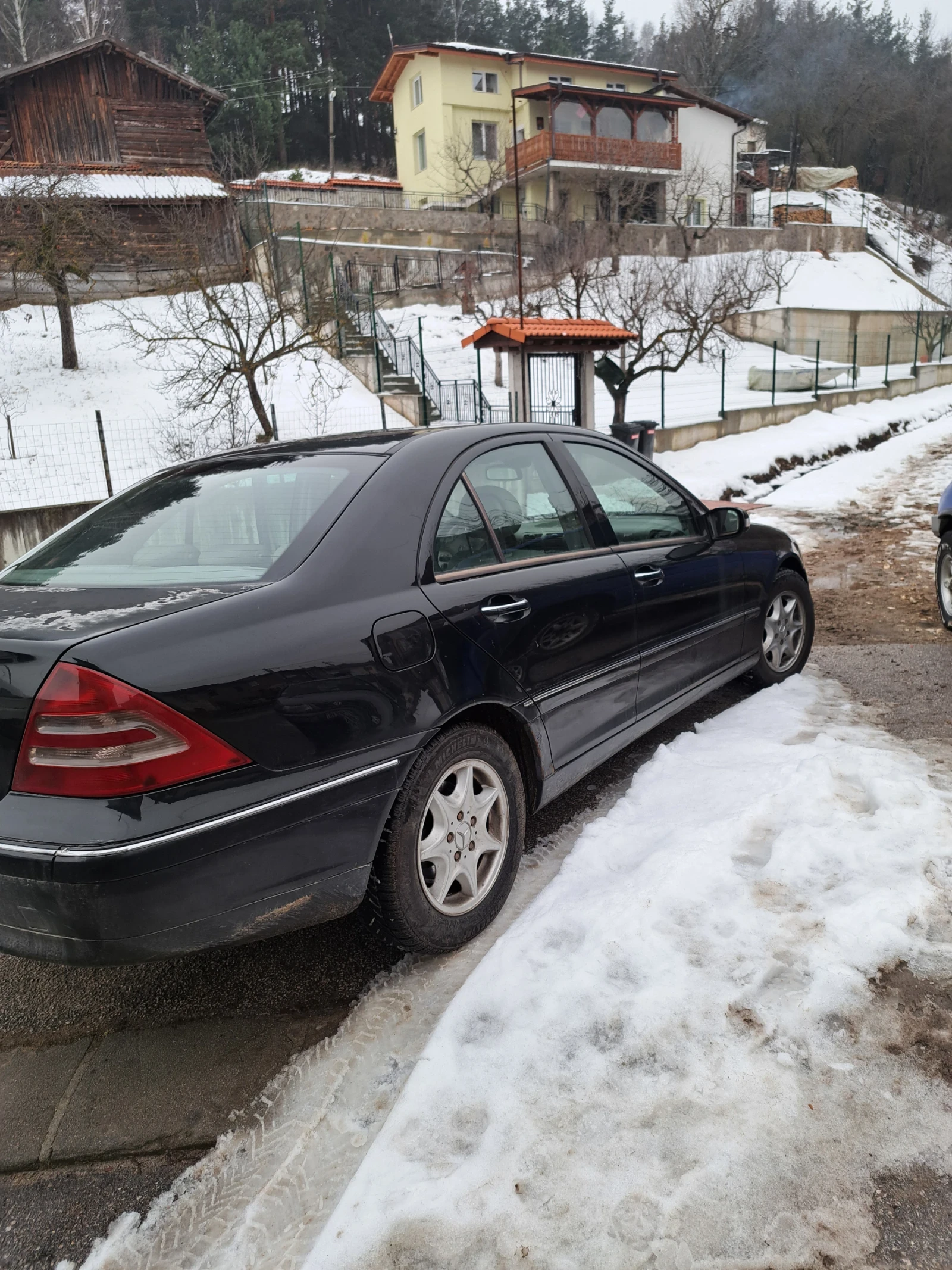 Mercedes-Benz 220 | Mobile.bg � ����������� 2