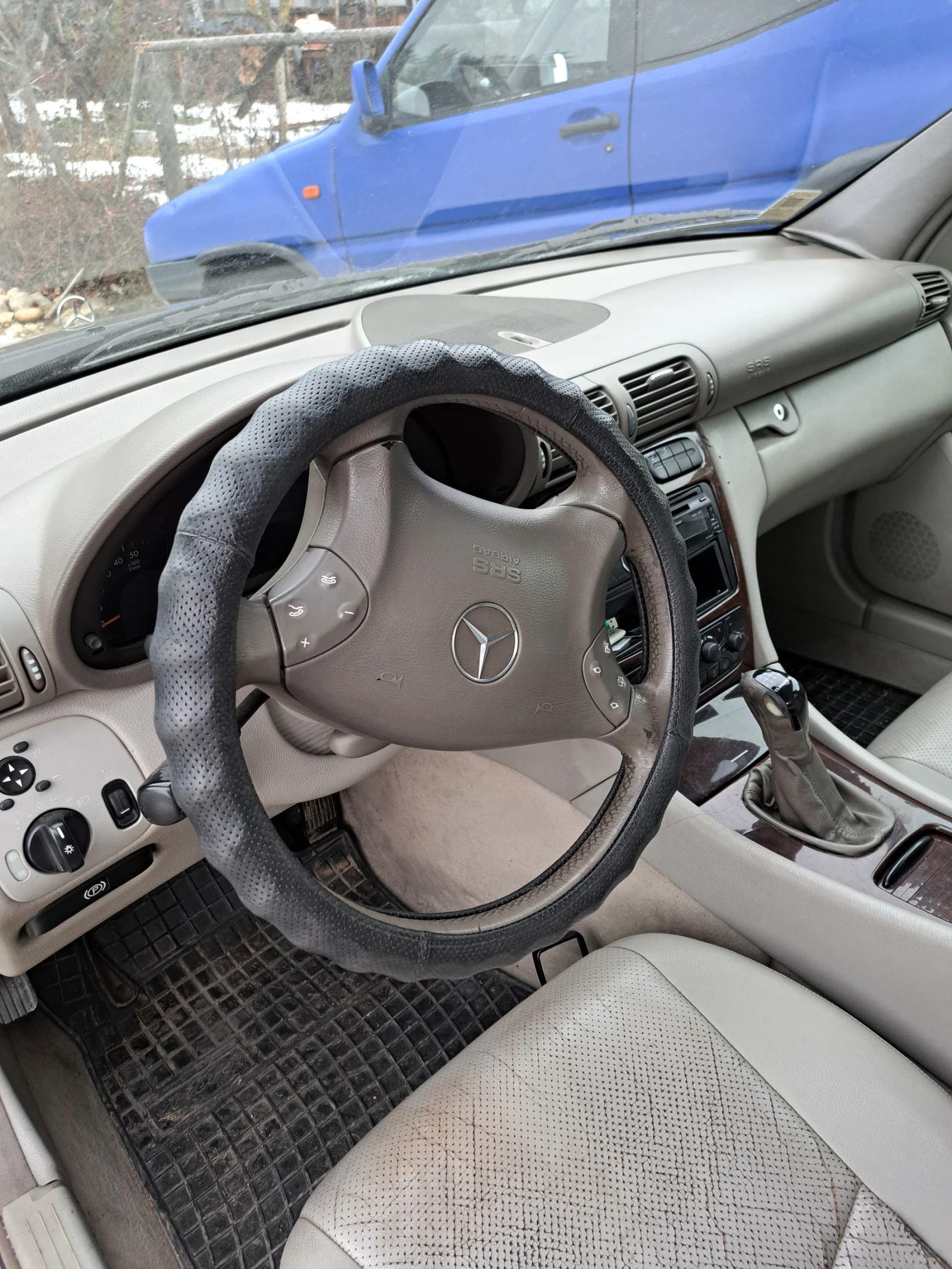 Mercedes-Benz 220 | Mobile.bg � ����������� 3