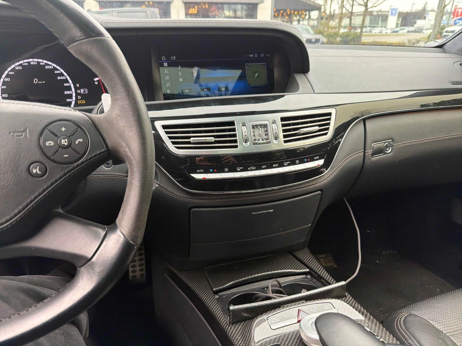 Mercedes-Benz S 63 AMG С РЕГИСТРАЦИЯ & АВТО КРЕДИТ, снимка 9 - Автомобили и джипове - 53796890