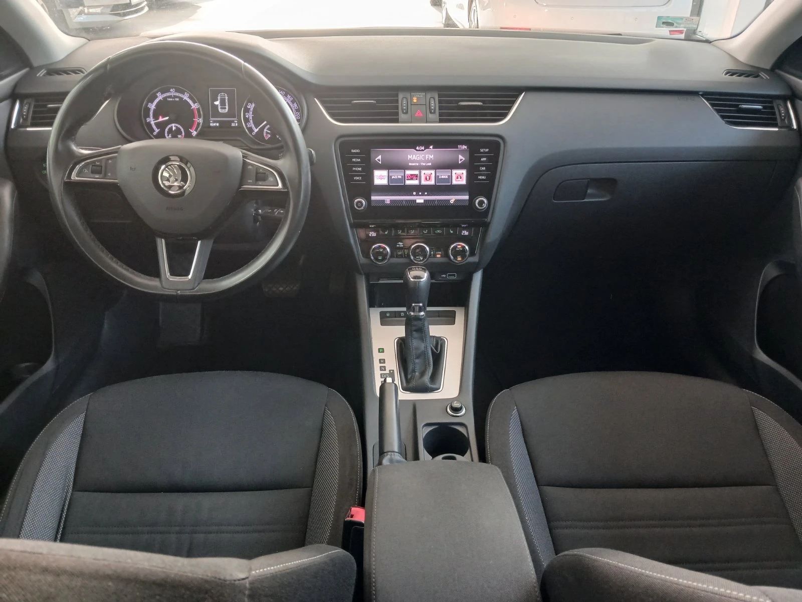 Skoda Octavia Амбишън 1, 5 TSI/150 к.с./7DSG, снимка 9 - Автомобили и джипове - 53884325