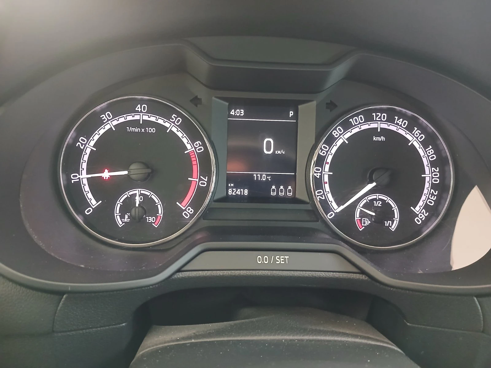 Skoda Octavia Амбишън 1, 5 TSI/150 к.с./7DSG, снимка 11 - Автомобили и джипове - 53884325