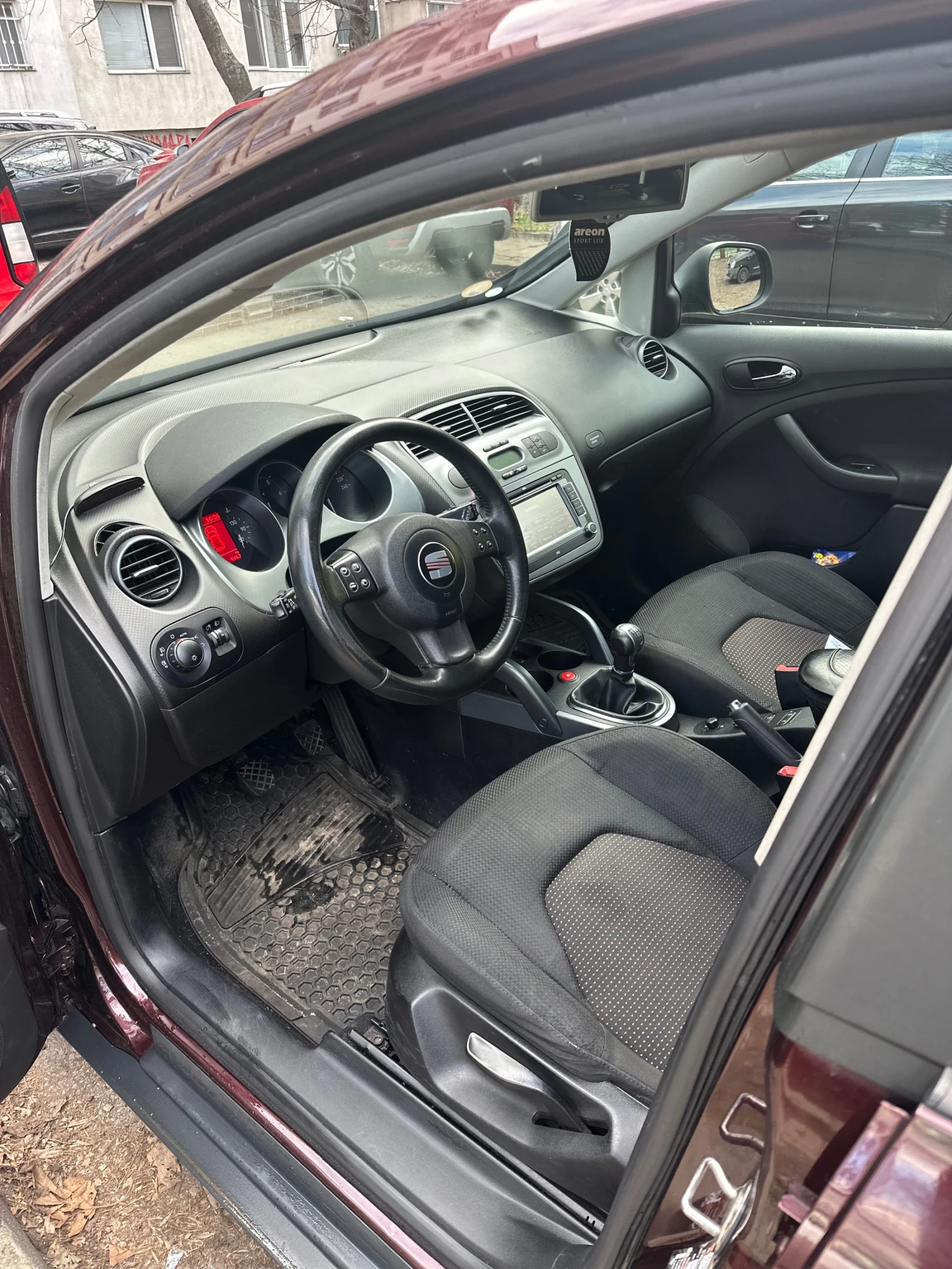 Seat Altea EVRO 4, снимка 5 - Автомобили и джипове - 53976035