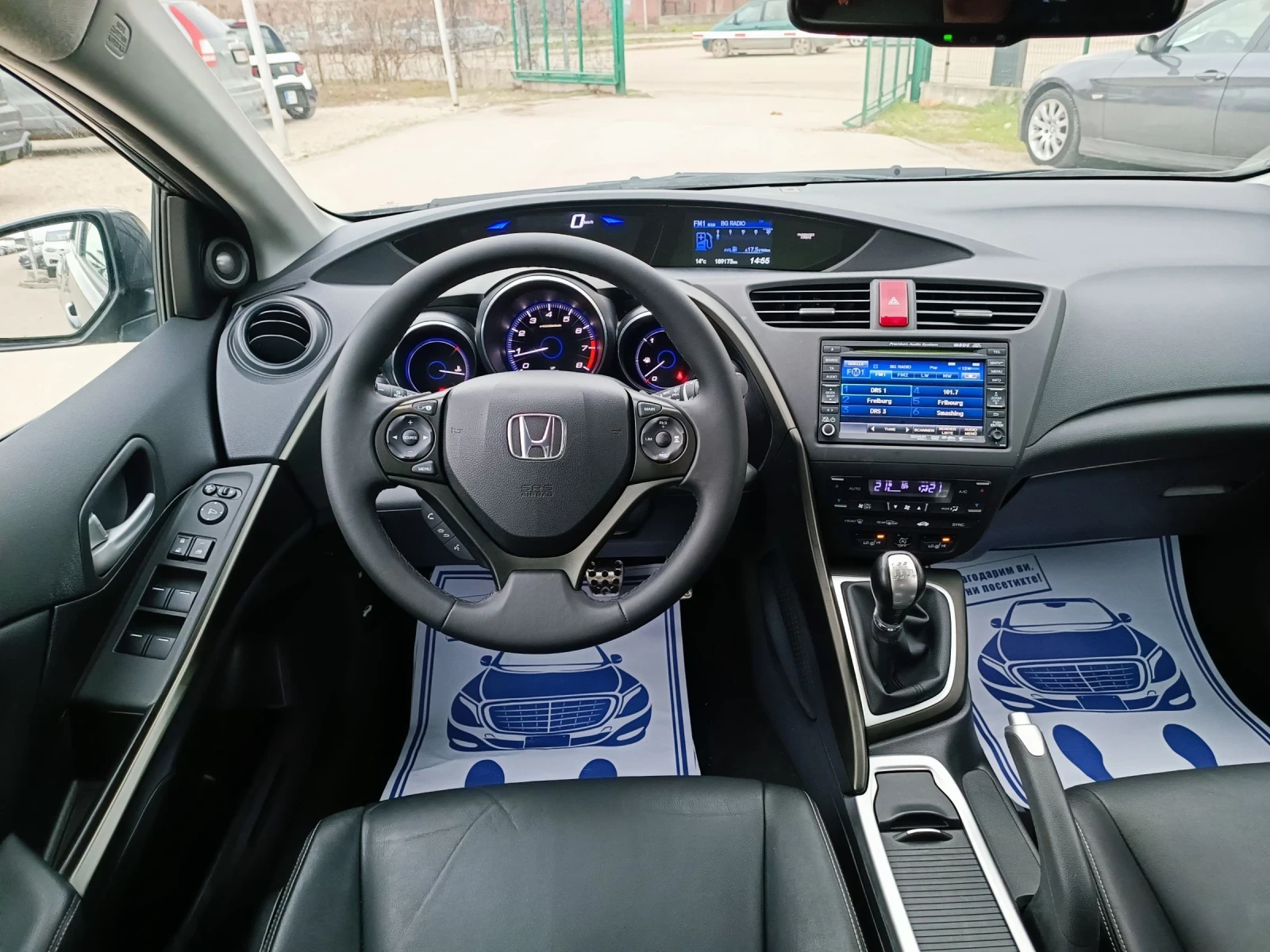 Honda Civic 1.8i-140кс-ШВЕЙЦАРИЯ-РЪЧКА-ДИСТРОНИК-FULL екстри, снимка 14 - Автомобили и джипове - 54001133