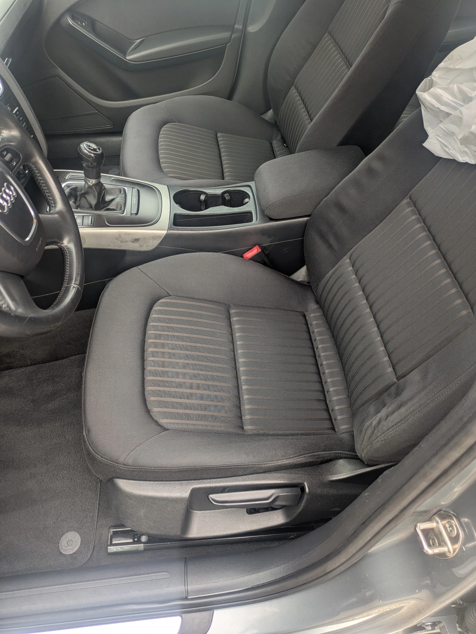 Audi A4 B8 , снимка 11 - Автомобили и джипове - 54039609