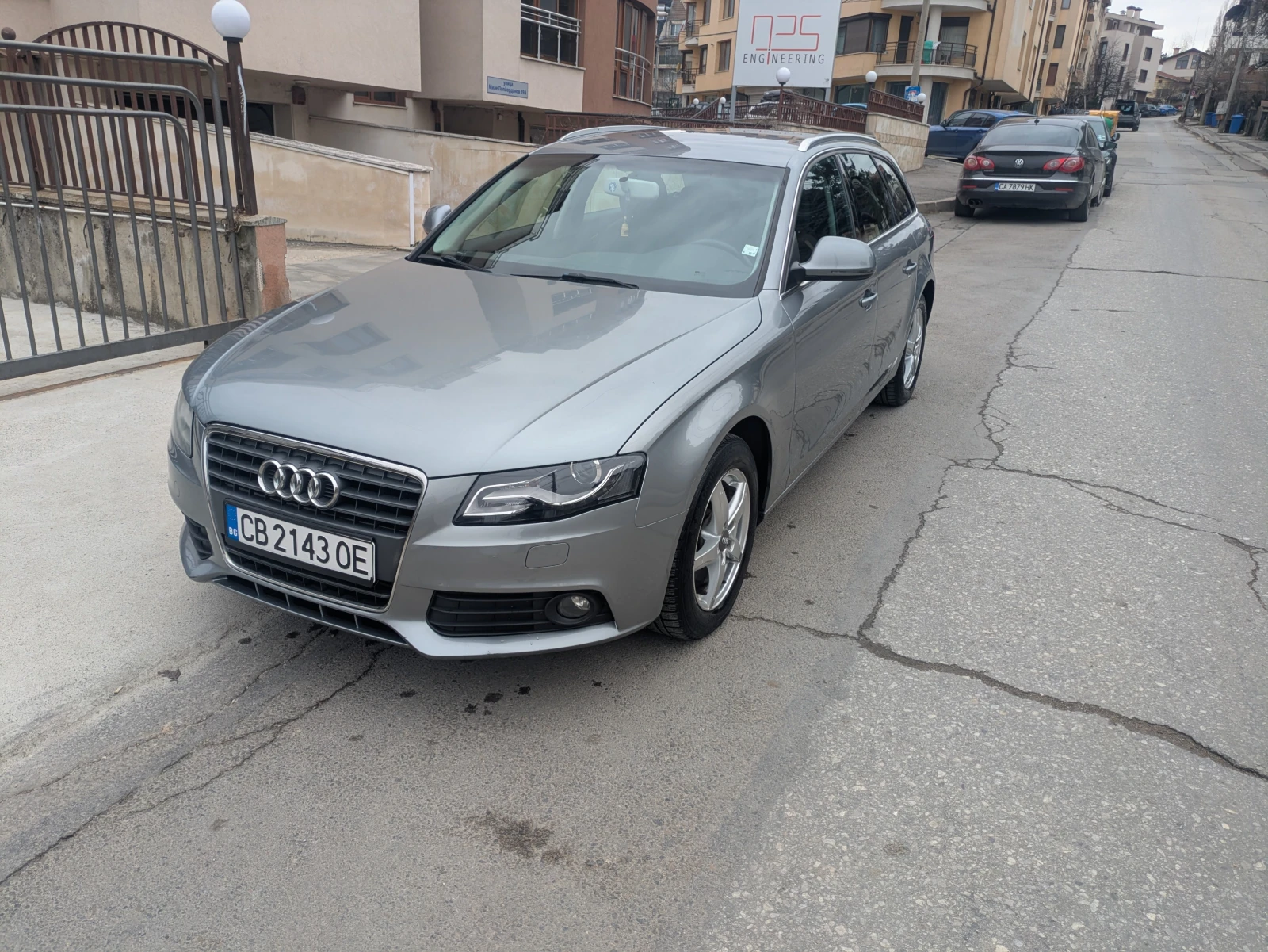 Audi A4 B8 , снимка 6 - Автомобили и джипове - 54039609