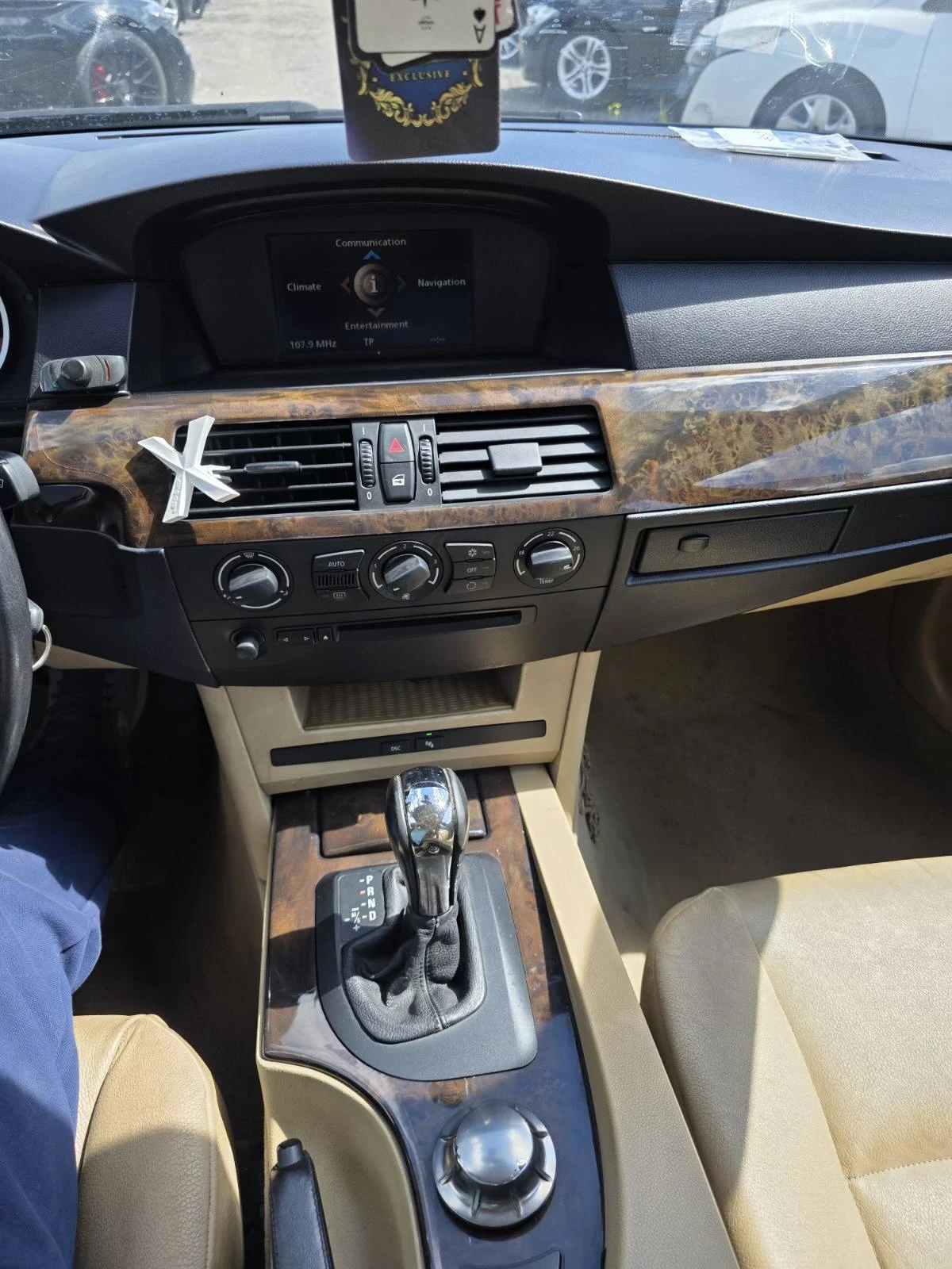 BMW 530 Д, снимка 10 - Автомобили и джипове - 54427561