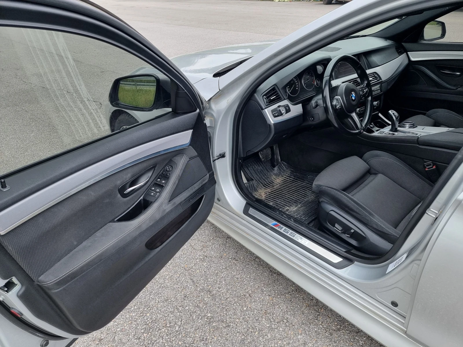 BMW 550 M 550 D PERFORMANCE, снимка 9 - Автомобили и джипове - 54631716