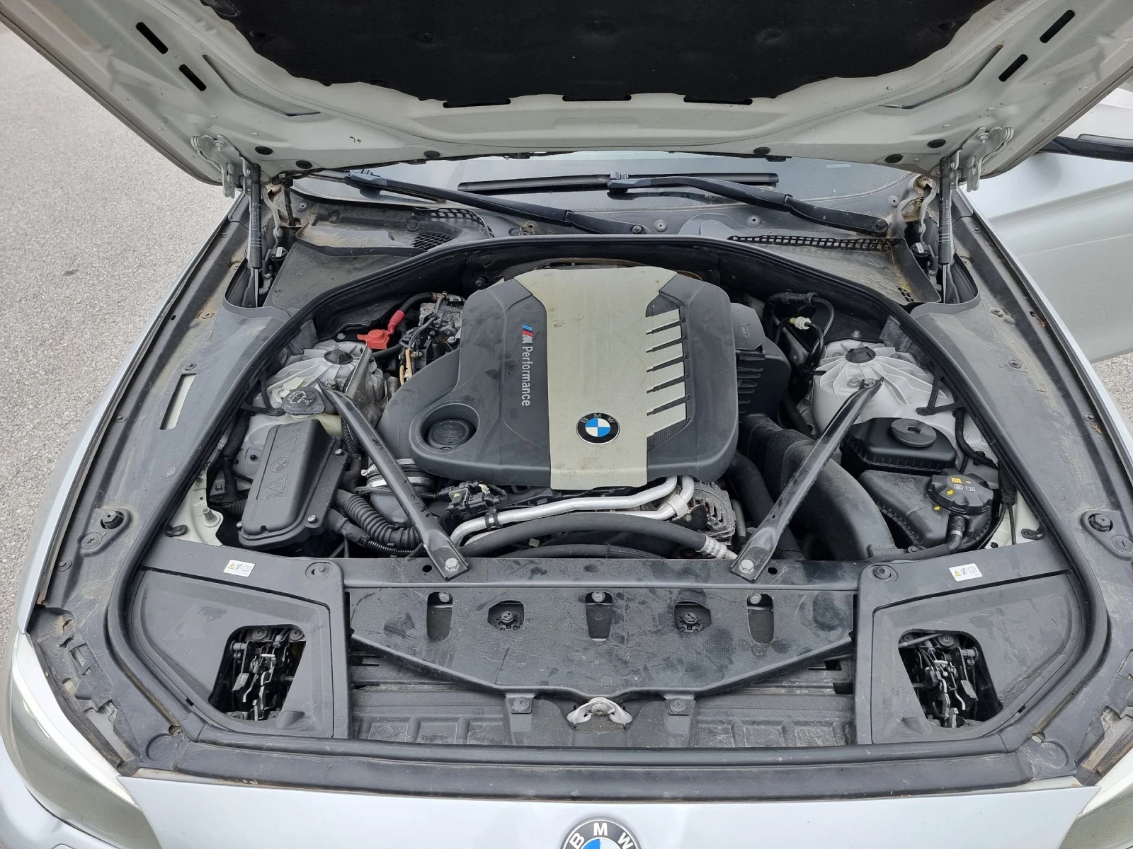 BMW 550 M 550 D PERFORMANCE, снимка 13 - Автомобили и джипове - 54631716