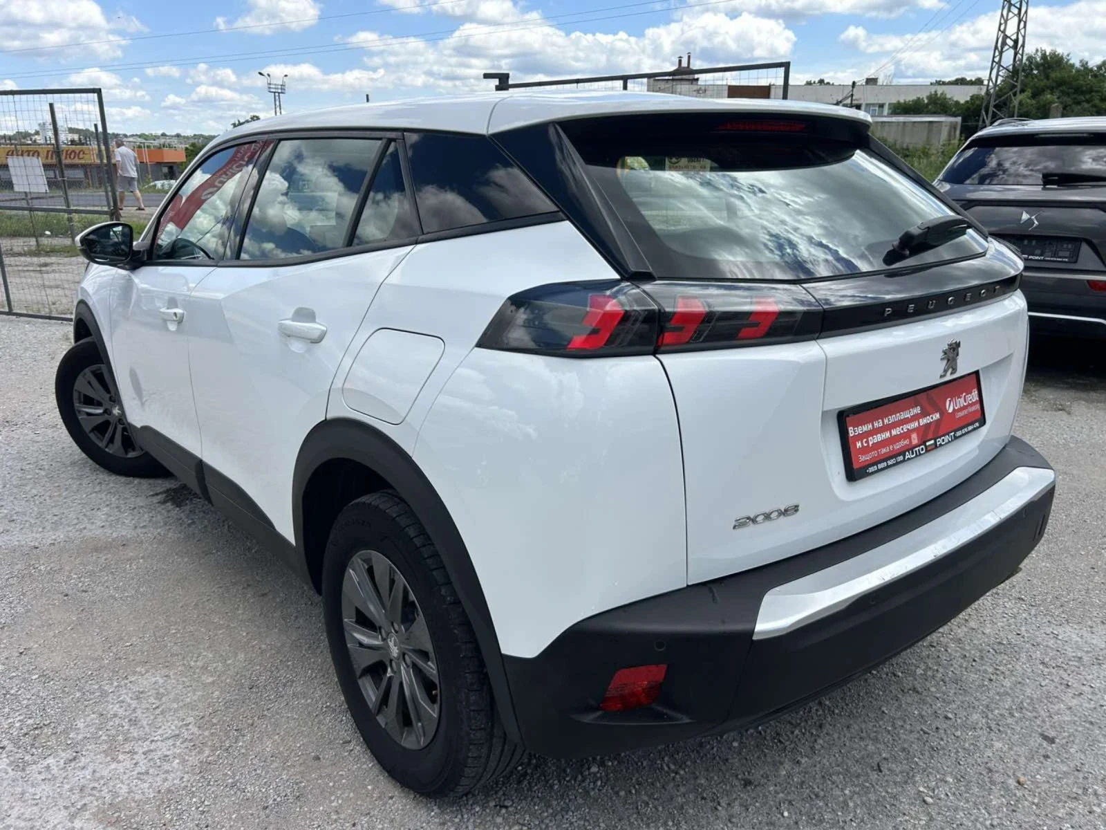Peugeot 2008 1.5 HDI 110 * ACC * NAVI * , снимка 6 - Автомобили и джипове - 54965089