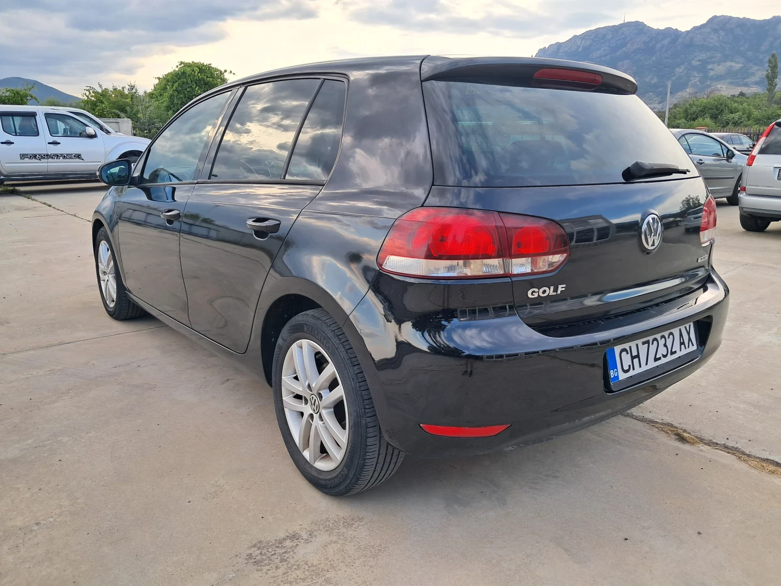 VW Golf 1.6i ГАЗ High LINE, снимка 7 - Автомобили и джипове - 55015721