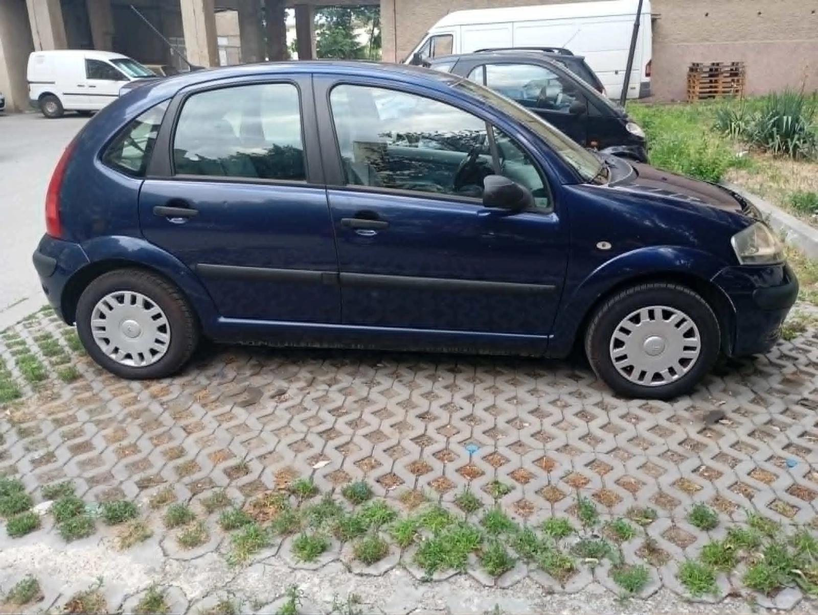 Citroen C3 1.1i газ бензин, снимка 3 - Автомобили и джипове - 55387257