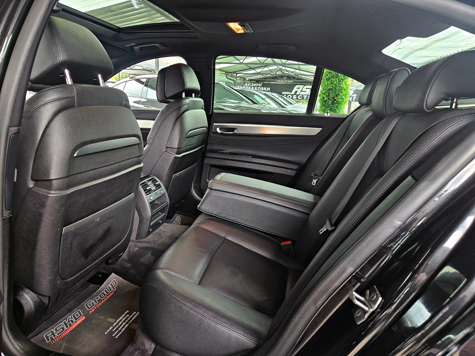 BMW 730 M/XD/CAMERA/DISTR/HUD/ВАКУУМ/ПОДГРЕВ/ПАМЕТ/LIZING, снимка 16 - Автомобили и джипове - 55406932