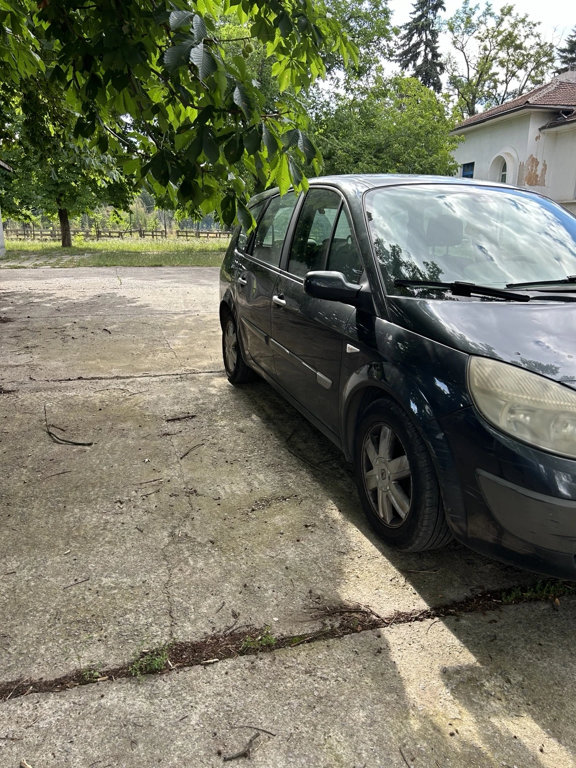 Renault Scenic, снимка 3 - Автомобили и джипове - 55571263