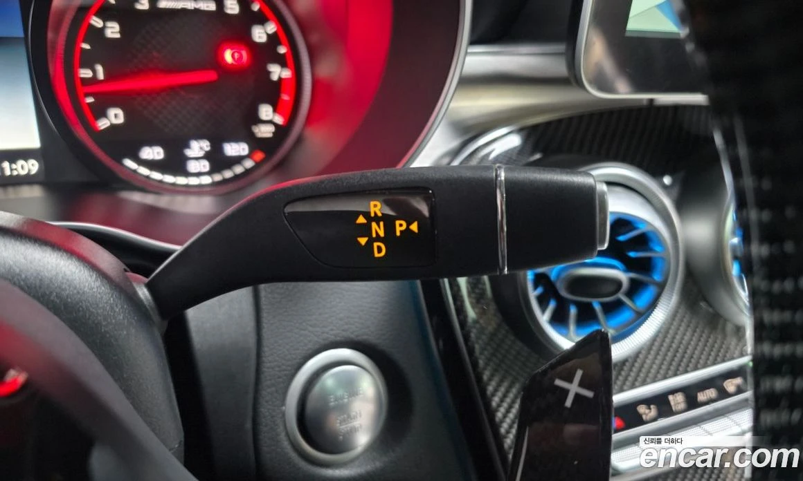 Mercedes-Benz C 63 AMG S, снимка 8 - Автомобили и джипове - 55872489
