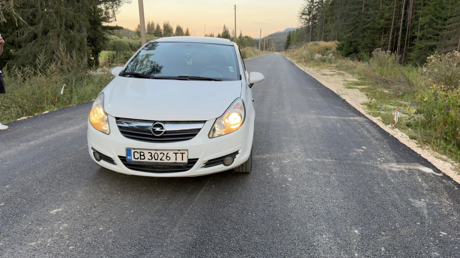 Opel Corsa, снимка 7 - Автомобили и джипове - 55973584