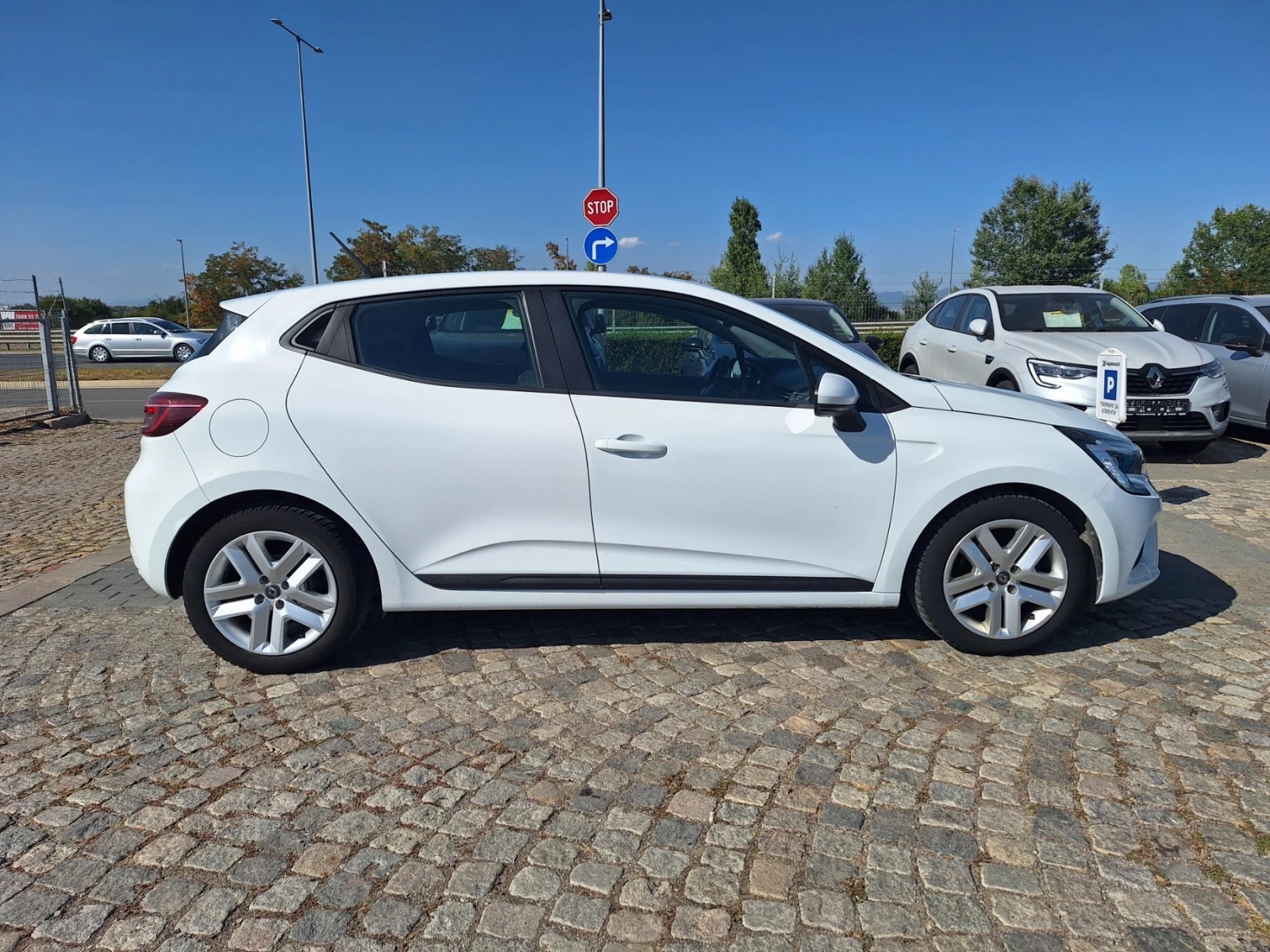 Renault Clio 1.0Tce/100к.с./ZEN, снимка 8 - Автомобили и джипове - 56096413
