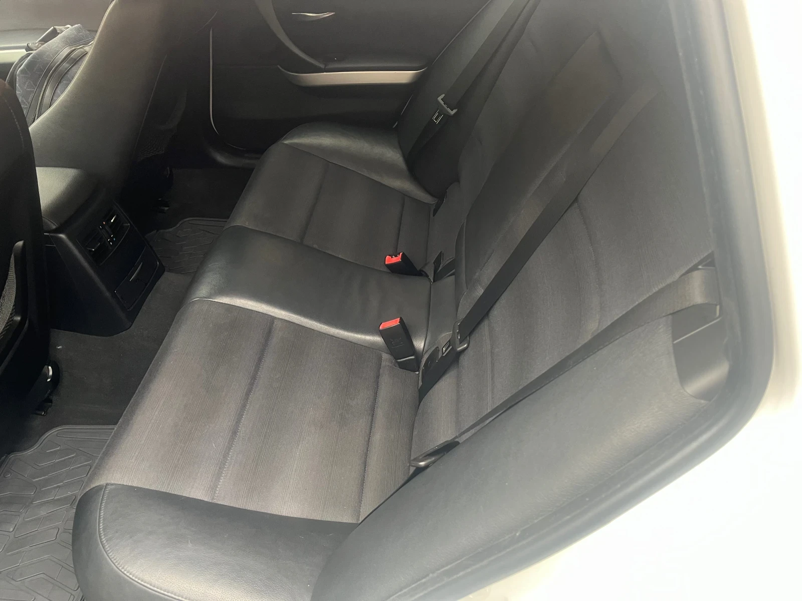 BMW 335 335i, снимка 10 - Автомобили и джипове - 56200351