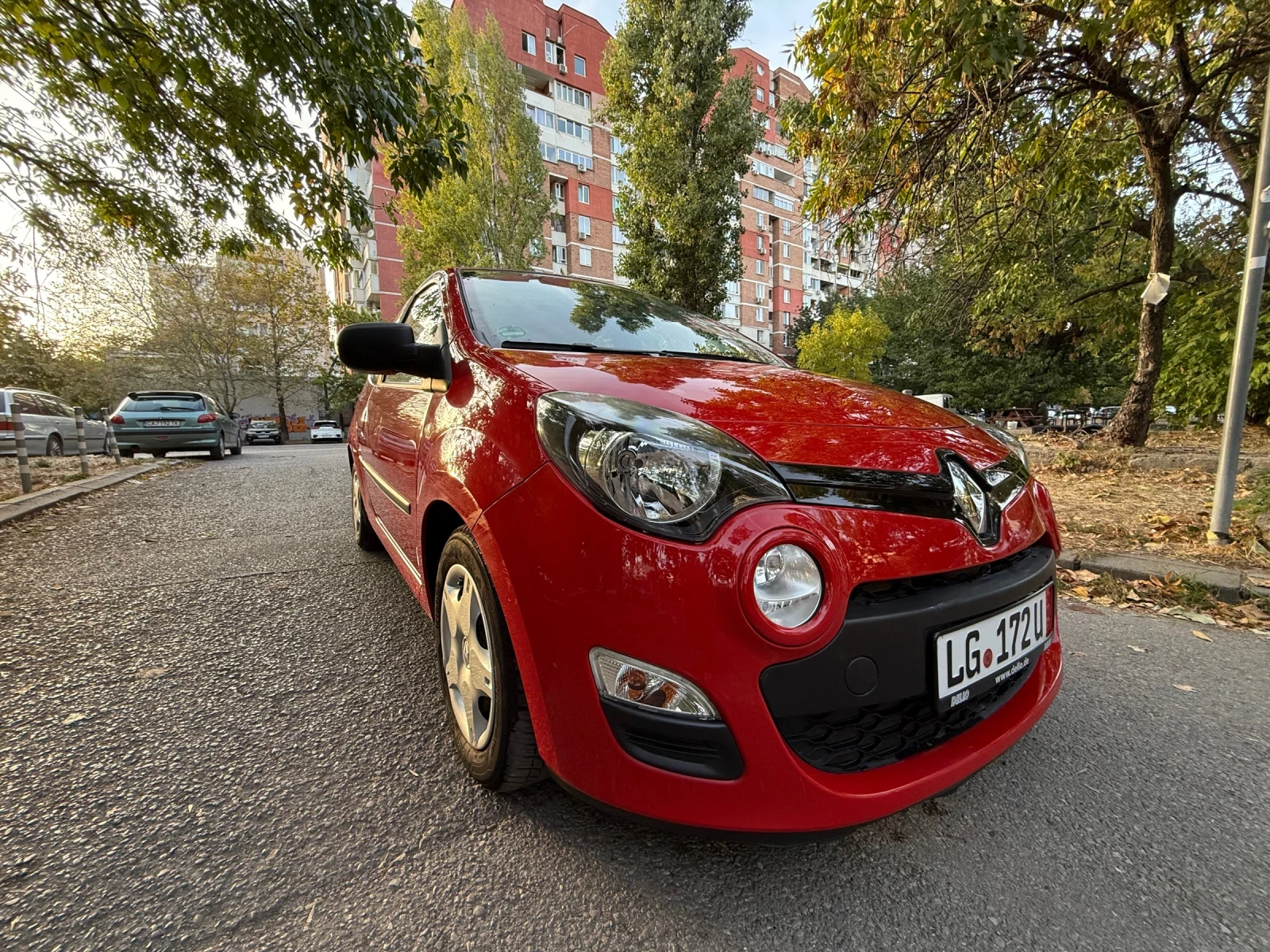Renault Twingo 25, 500km като нова, снимка 3 - Автомобили и джипове - 56360346