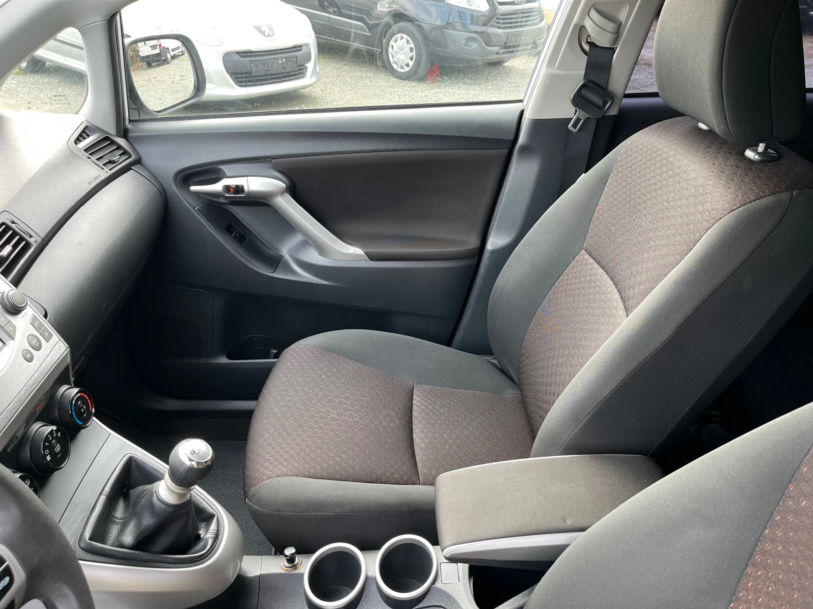 Toyota Verso 1.8 16V FACE | Mobile.bg � ����������� 10