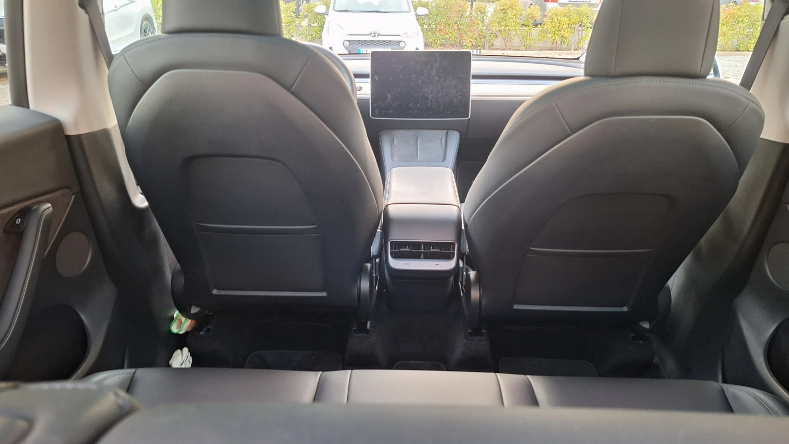 Tesla Model Y LR * AWD * �������� �� ����� * ������������ ���. | Mobile.bg � ����������� 12