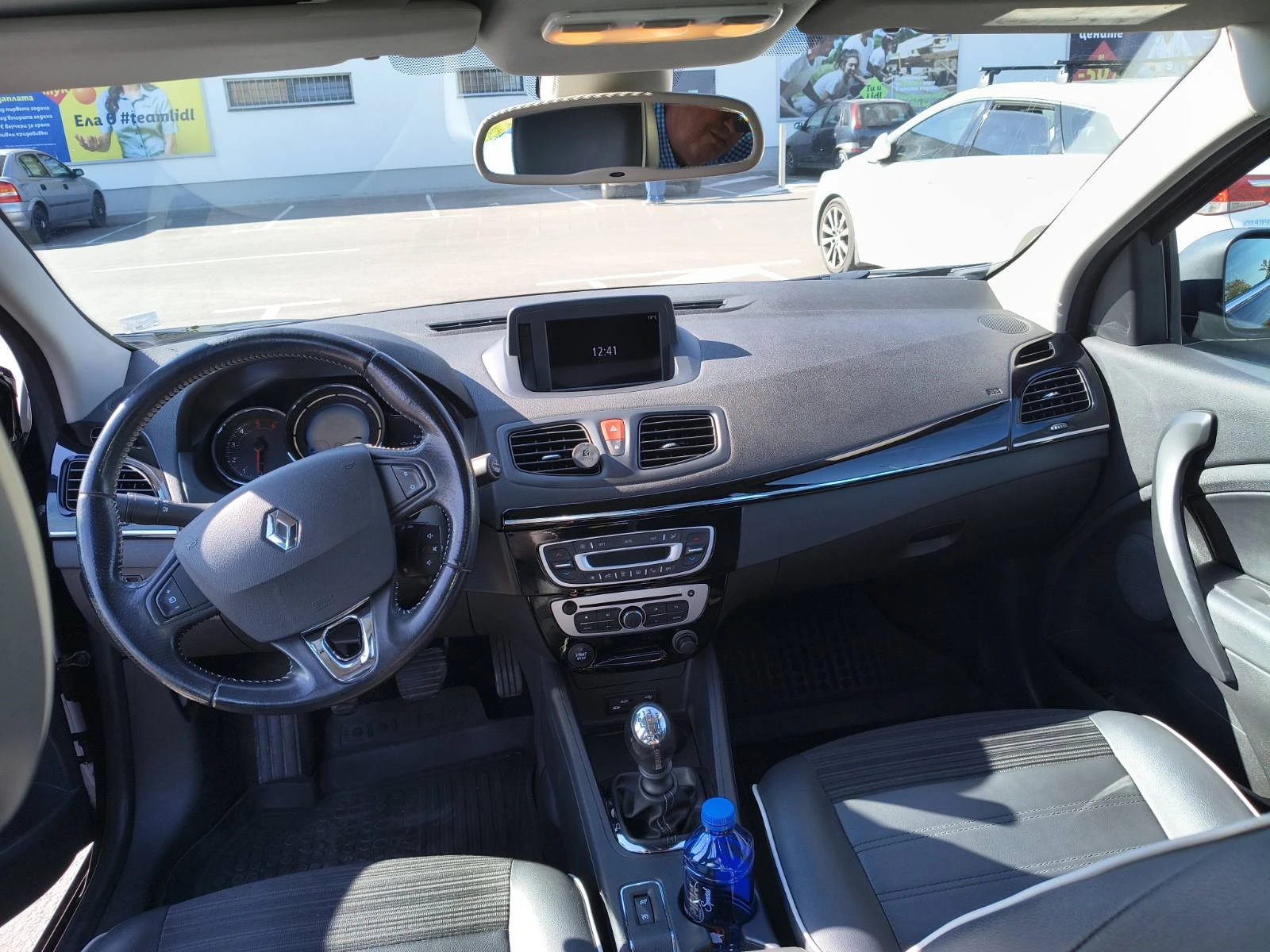 Renault Fluence, снимка 7 - Автомобили и джипове - 56639186