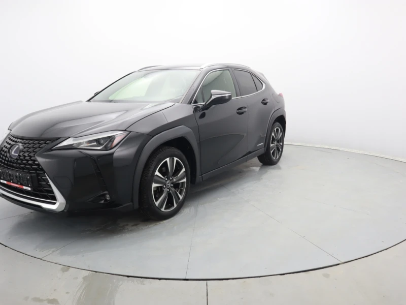 Lexus UX 2г. ГАРАНЦИЯ, снимка 1 - Автомобили и джипове - 48322810