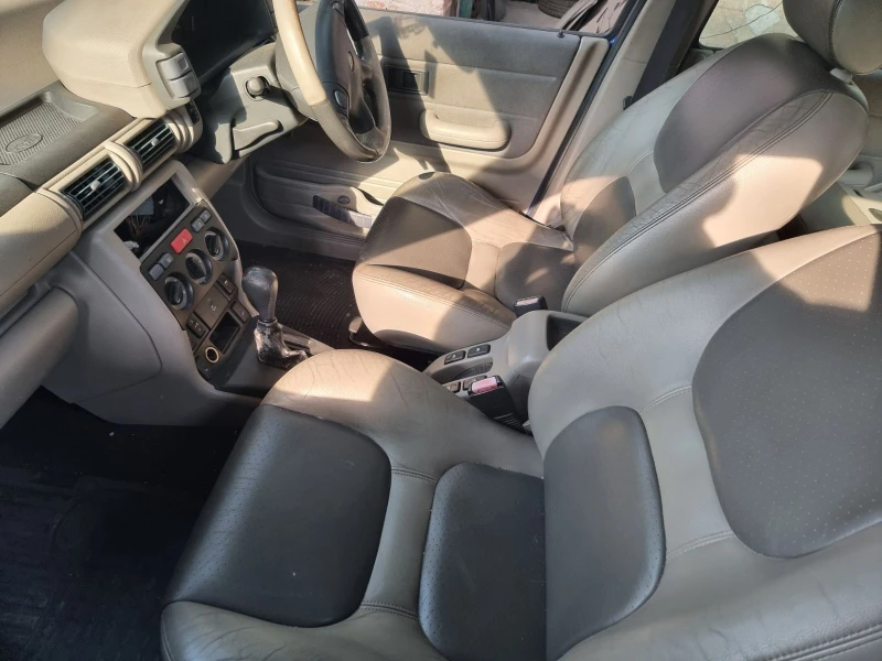 Land Rover Freelander 2.0 TD4, снимка 4 - Автомобили и джипове - 50949704