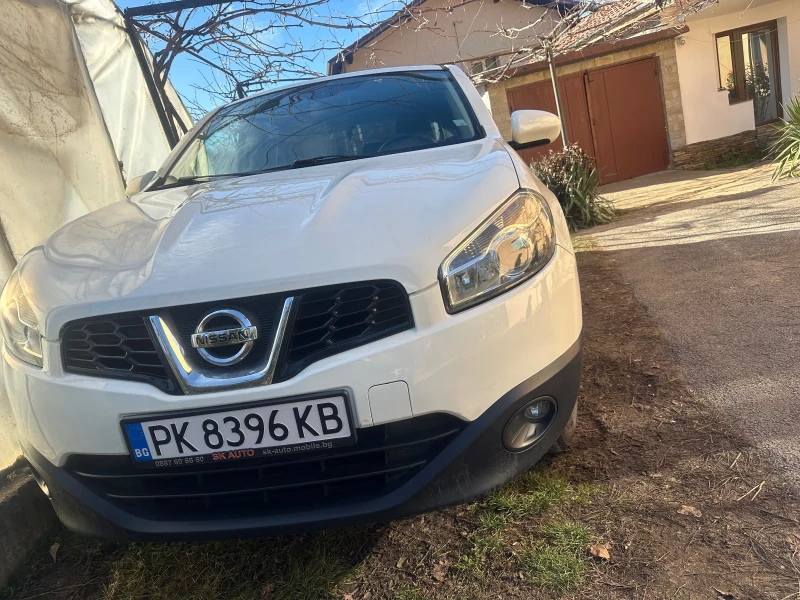 Nissan Qashqai 1.6i, снимка 2 - Автомобили и джипове - 52935829