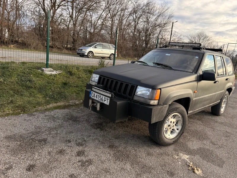 Jeep Grand cherokee 4.0 184HP LPG РЪЧКА, снимка 2 - Автомобили и джипове - 53063828