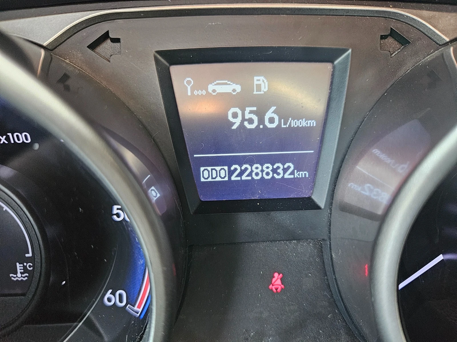 Hyundai IX35 1.7CRDI NAVI KAMERA | Mobile.bg   11