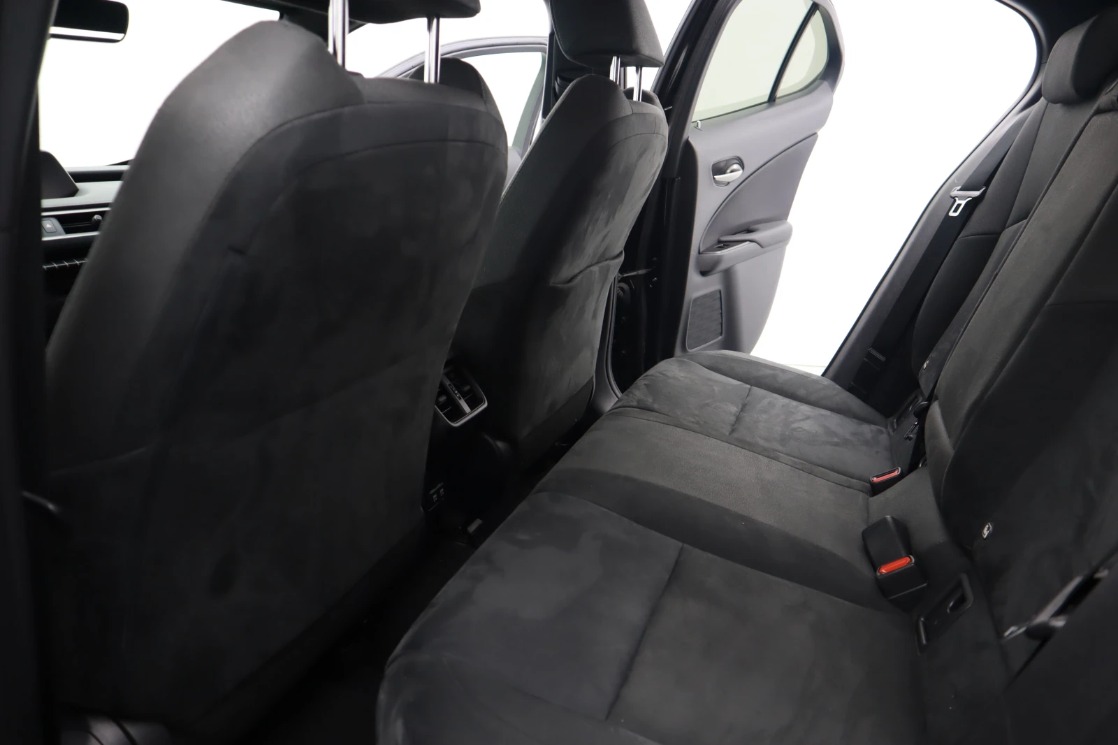 Lexus UX 250h HYBRID/ DISTRONIK / CAMERA /  | Mobile.bg   11