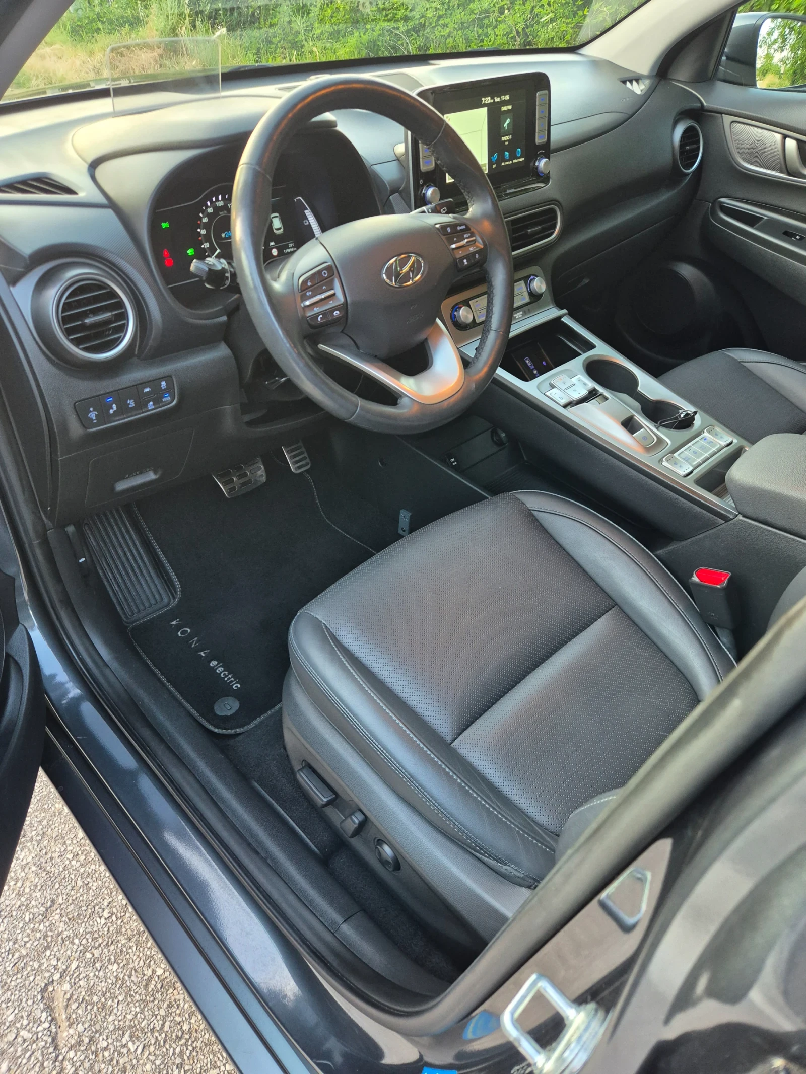 Hyundai Kona 64 kWh/204кс/ Premium  - изображение 9