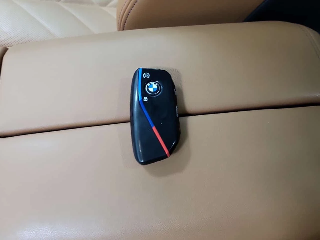 BMW X5 * XDRIVE40I * * ПАНОРАМА* * ДИСТРОНИК* , снимка 14 - Автомобили и джипове - 53848877