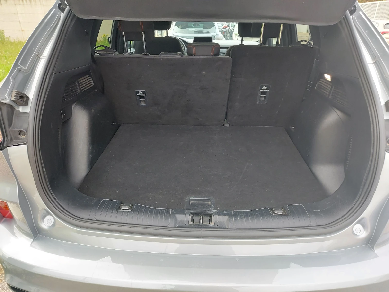 Ford Kuga 1.5 EcoBlue ST Line, снимка 7 - Автомобили и джипове - 53996657