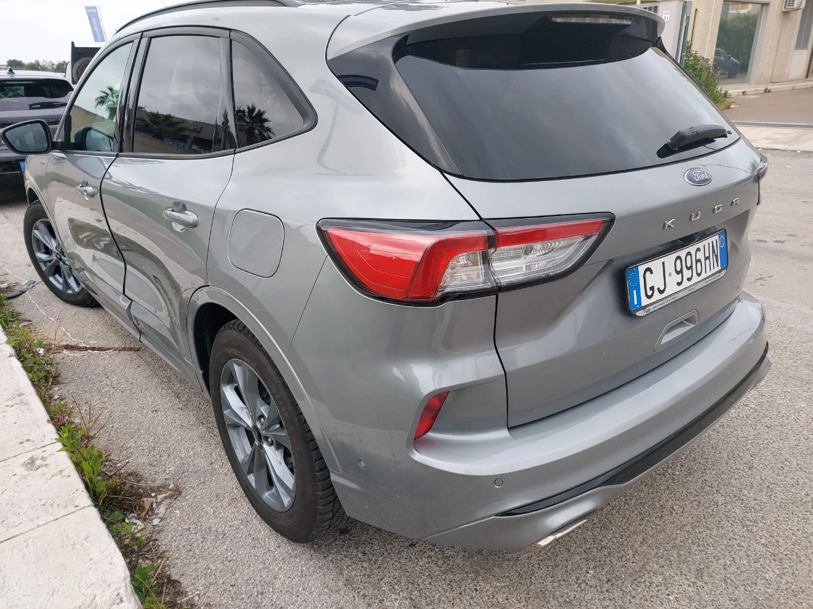 Ford Kuga 1.5 EcoBlue ST Line, снимка 3 - Автомобили и джипове - 53996657