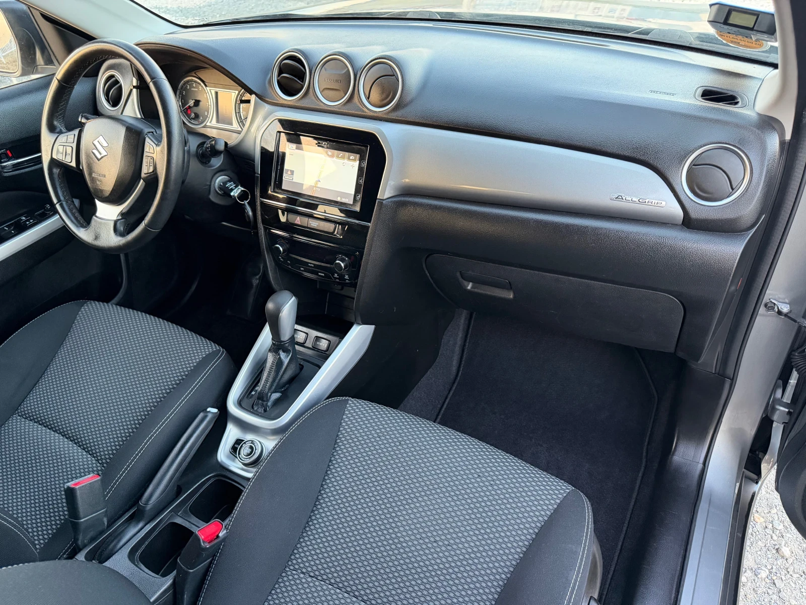 Suzuki Vitara 1.6i - 120 �.� / ������ / 4�4 / ��������� / ����6 | Mobile.bg � ����������� 11
