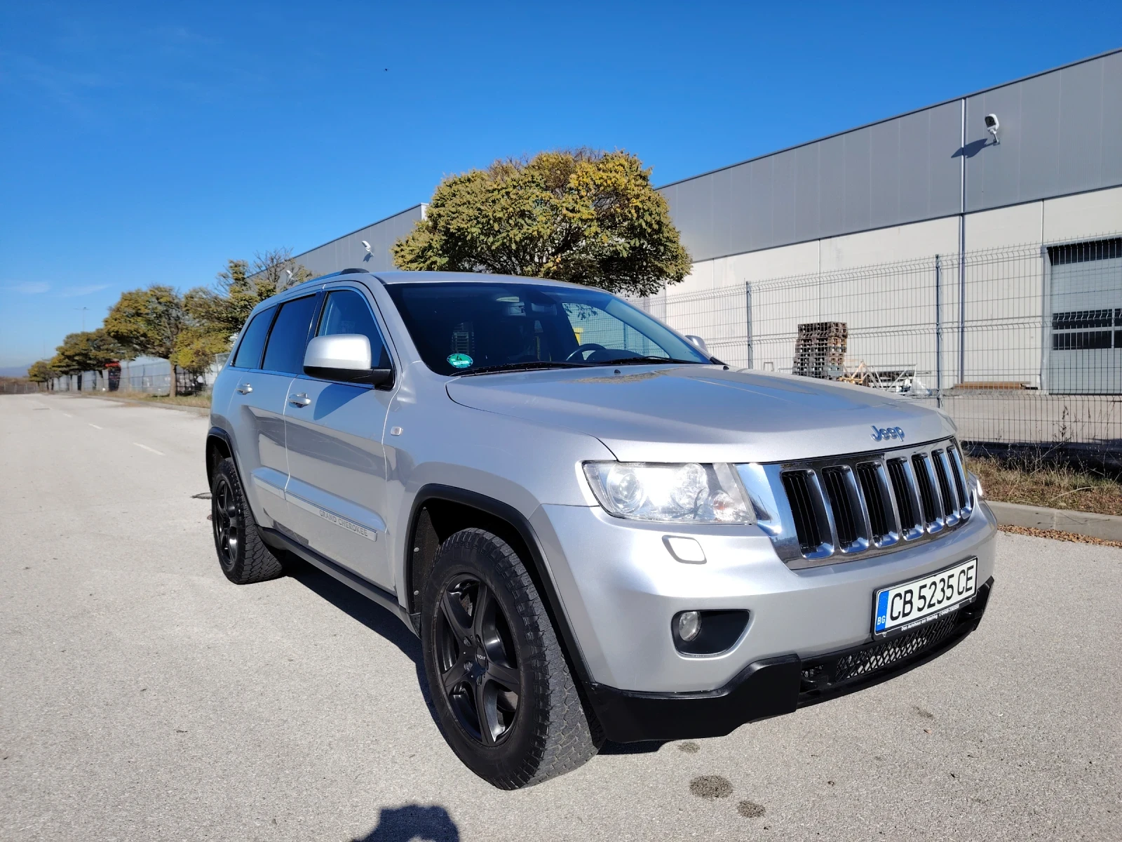 Jeep Grand cherokee Wk2 3.6 LPG 286к.с, снимка 2 - Автомобили и джипове - 54427456