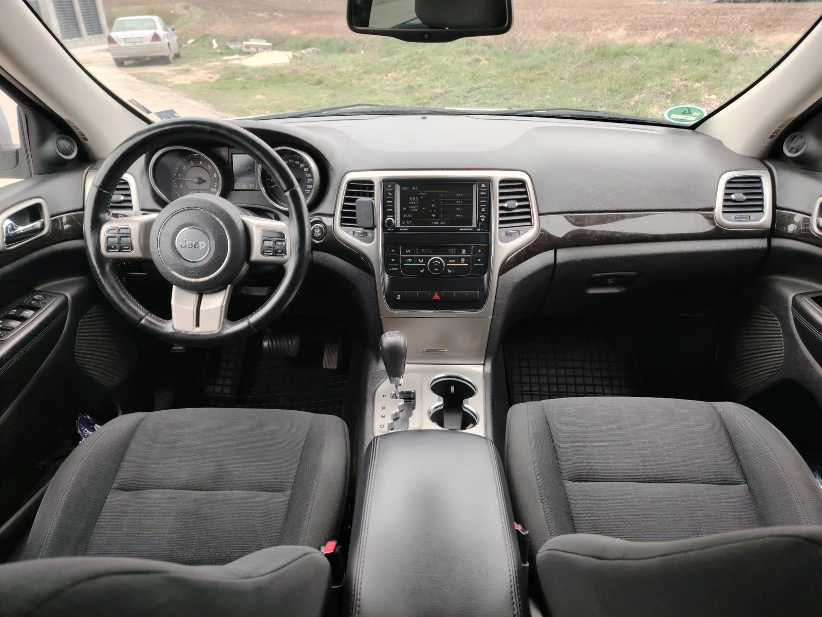 Jeep Grand cherokee Wk2 3.6 LPG 286к.с, снимка 6 - Автомобили и джипове - 54427456