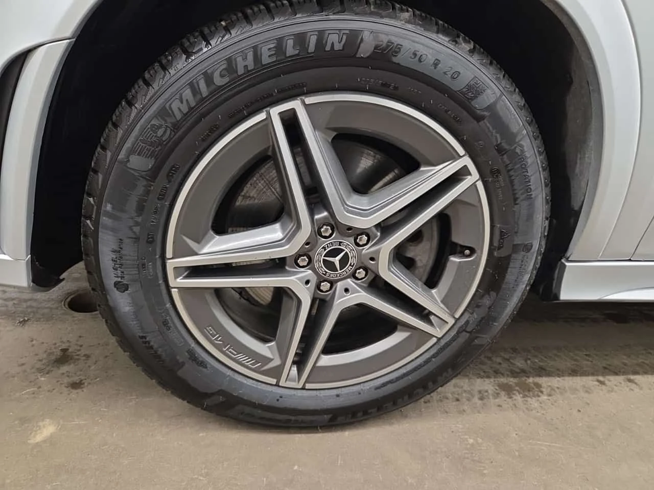 Mercedes-Benz GLE 450 АМГ ПАКЕТ/CARFAX/ПОДГРЕВ/ ЛЕНТИ/ПАНОРАМА/Burmester, снимка 17 - Автомобили и джипове - 54460224