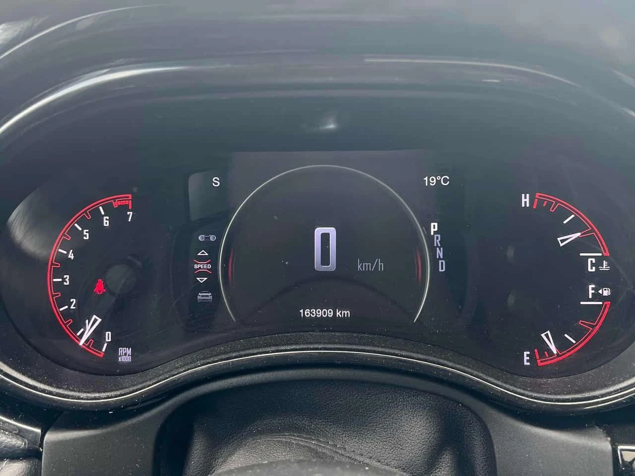 Dodge Durango GT * ПОДГРЕВ НА ВОЛАНА/СЕДАЛКИТЕ* ПРЕДСТАВИТЕЛСТВО, снимка 11 - Автомобили и джипове - 54466537