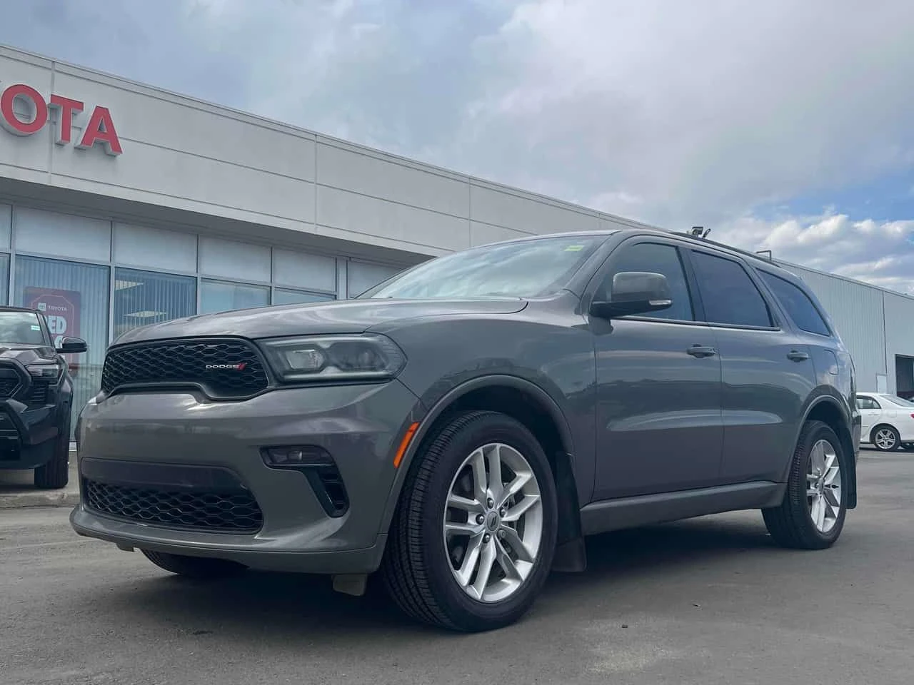 Dodge Durango GT * ПОДГРЕВ НА ВОЛАНА/СЕДАЛКИТЕ* ПРЕДСТАВИТЕЛСТВО, снимка 3 - Автомобили и джипове - 54466537